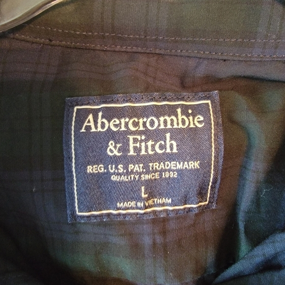 Abercrombie and Fitch green & blue plaid button down size large - Picture 3 of 3